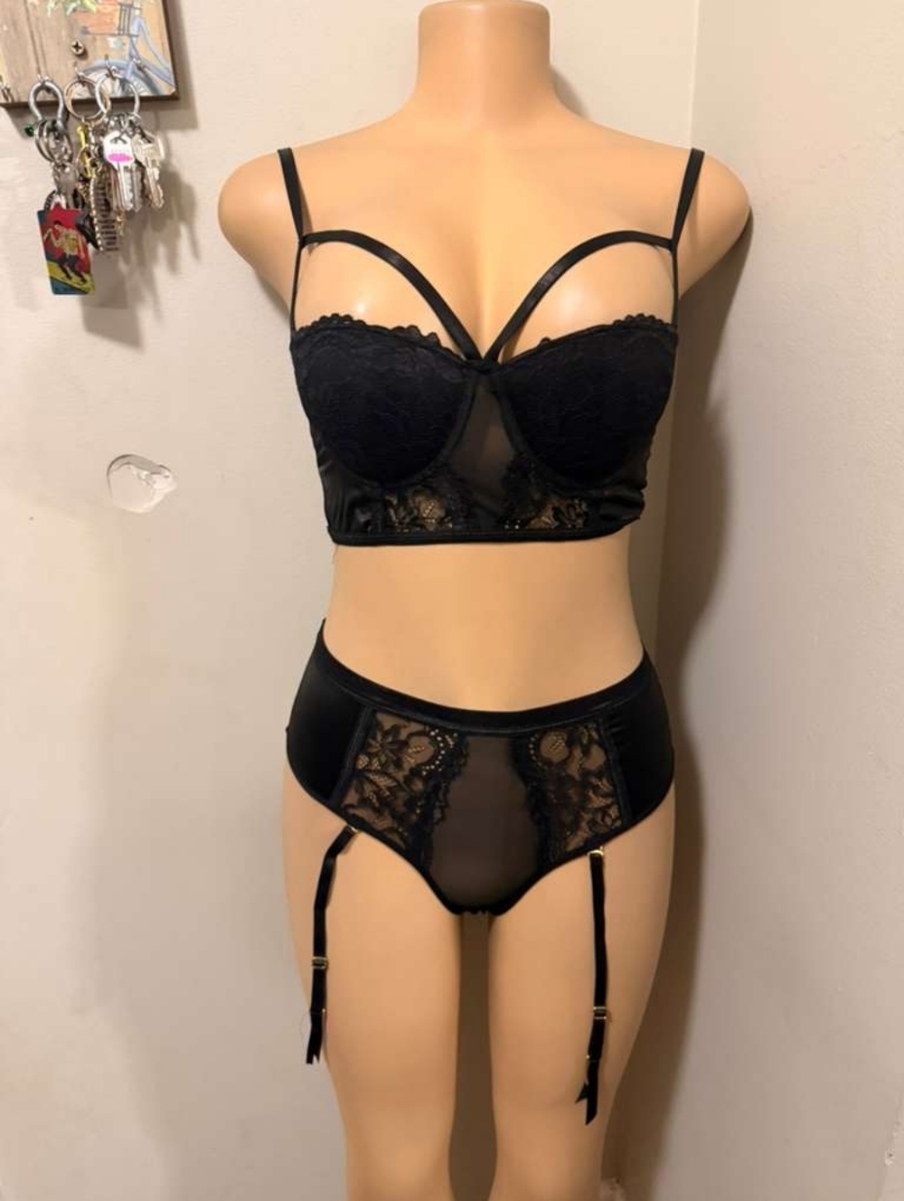 Spree Intimates Black Lace Bralette & High-Waist Garter Set